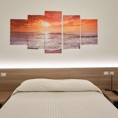 Hotelristorante Il Punto ماروتّا المظهر الخارجي الصورة