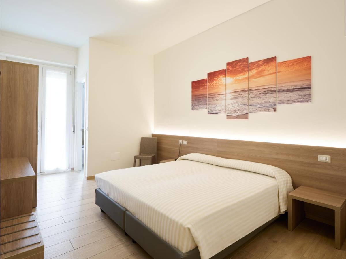 Hotelristorante Il Punto ماروتّا المظهر الخارجي الصورة